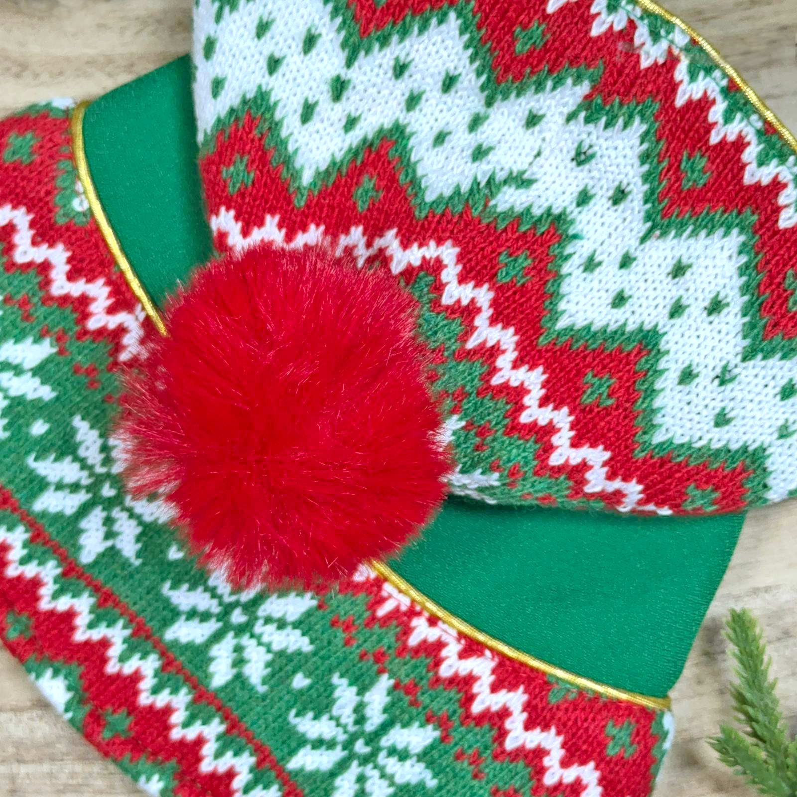 圣诞连帽衫斗篷 - 松绿色连帽衫，白色人造毛皮饰边