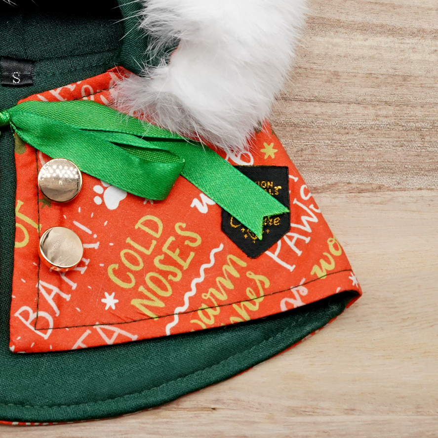 圣诞连帽斗篷 - 圣诞快乐圣诞老人红色连帽衫搭配白色绒球装饰