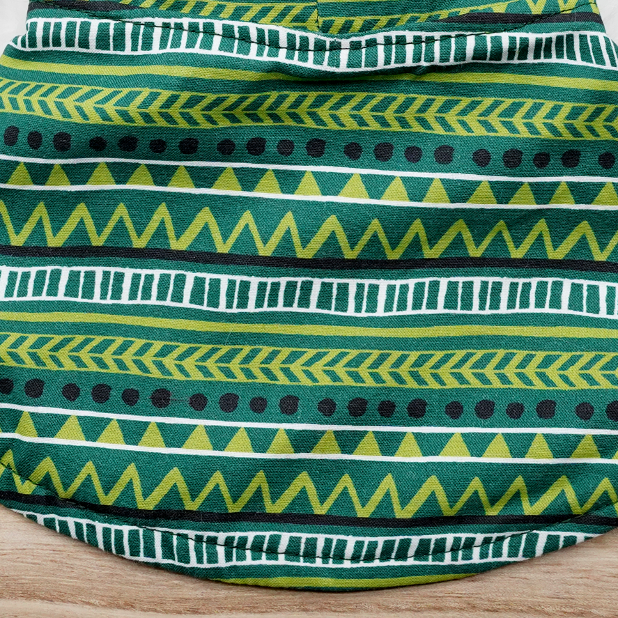 圣诞连帽斗篷 - 圣诞快乐圣诞老人红色连帽衫搭配白色绒球装饰