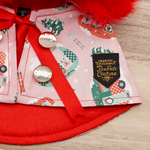 圣诞连帽斗篷 - 圣诞快乐圣诞老人红色连帽衫搭配白色绒球装饰